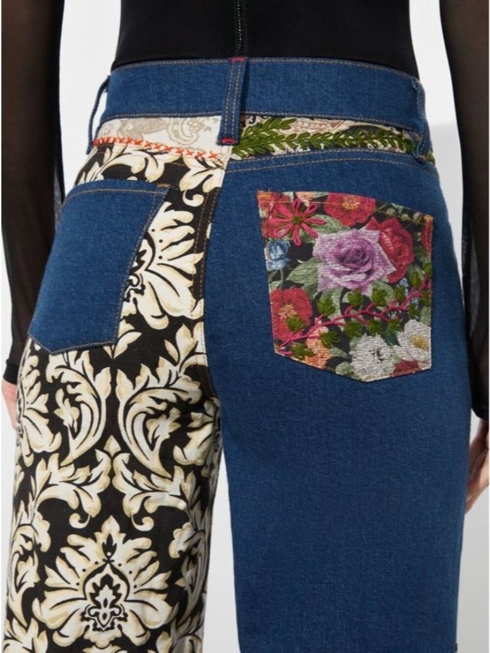 Alice + Olivia Weezy Lola Blue Multi Mixed Media Jeans 26 NWT $595 - Picture 4 of 11